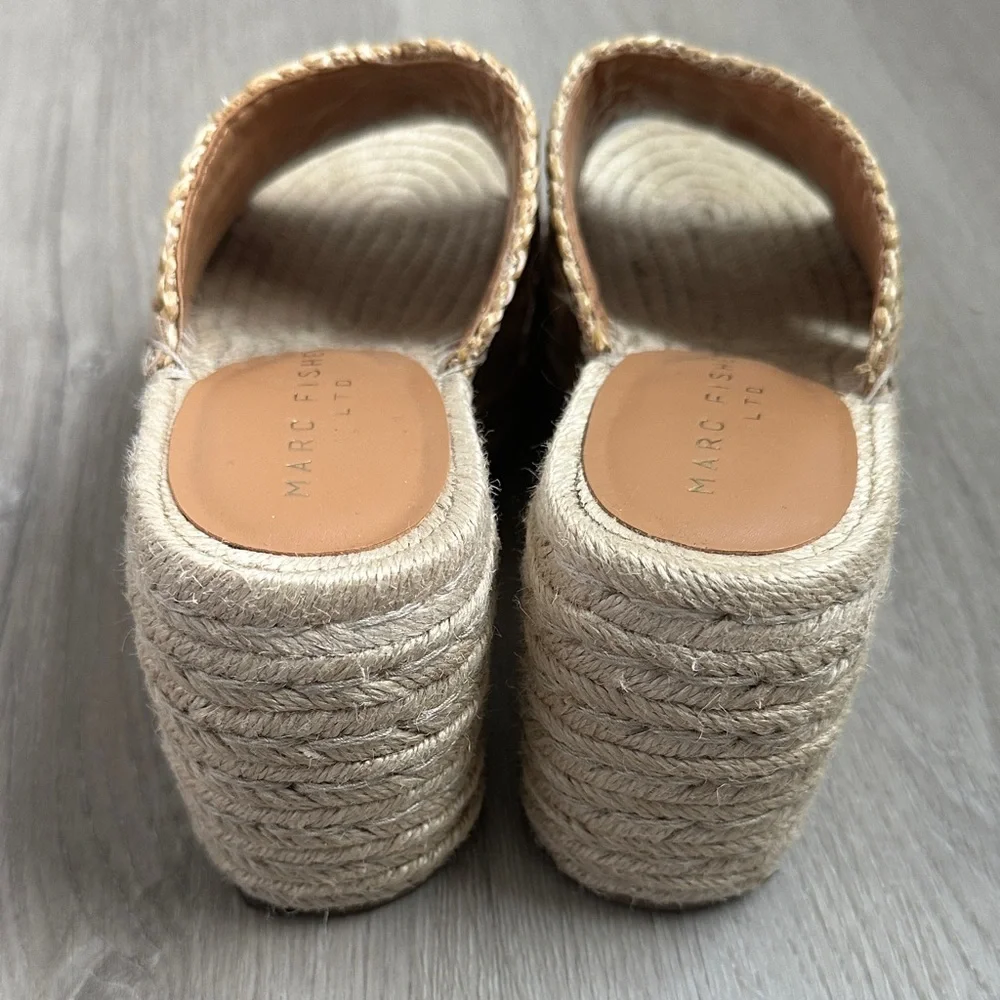 Marc Fisher Natural Woven Mules size 5 - Picture 9 of 9